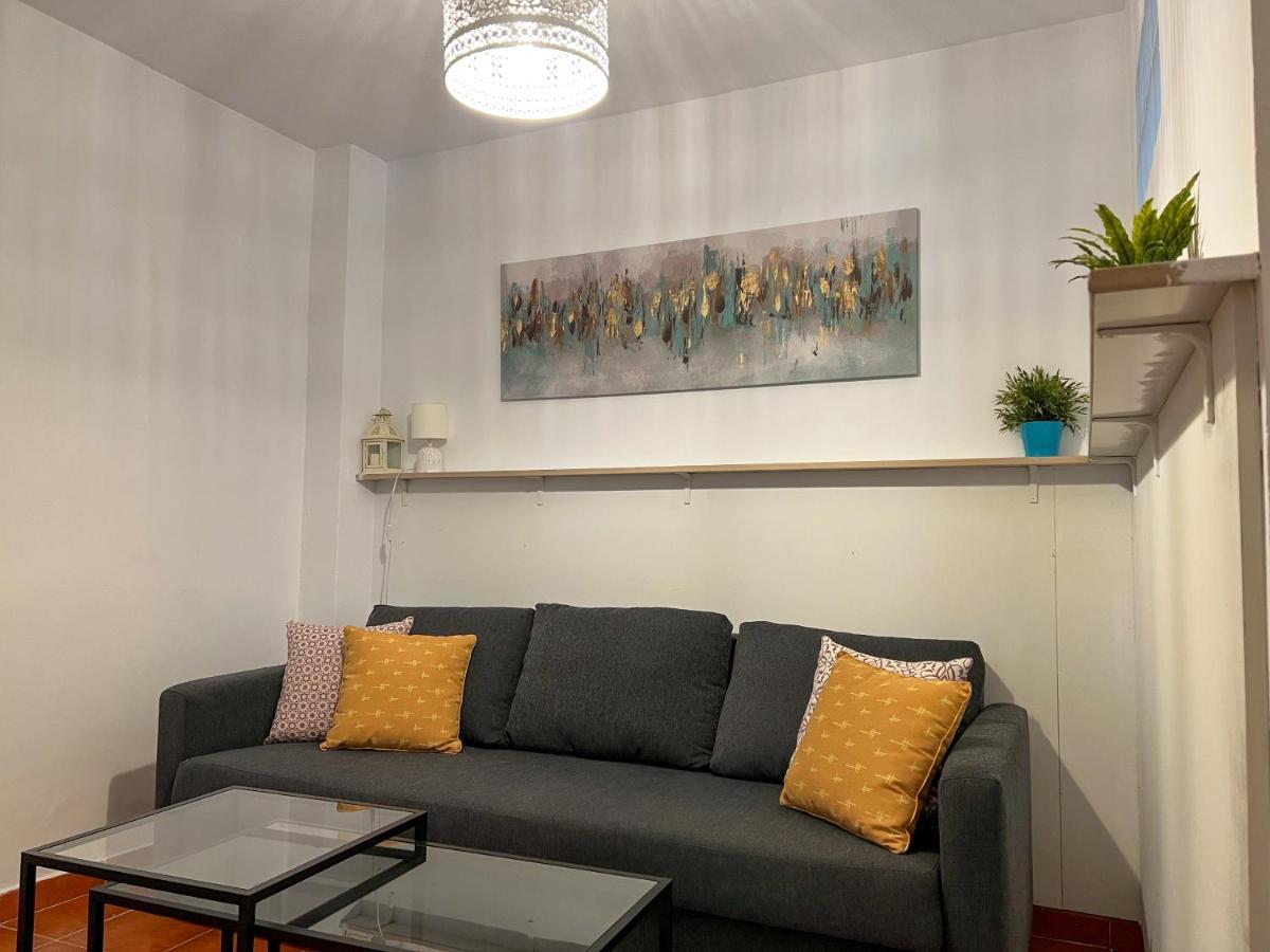 Iyourbasics Lovely Apartment Hinestrosa 23 Free Wifi&Ac Малага Екстериор снимка